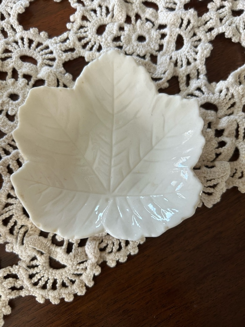 Vintage Ireland Belleek Maple Leaf Small Trinket Dish Porcelain Pottery